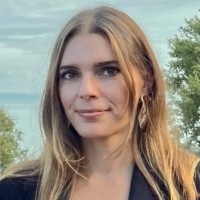 Sandrine V. Bourque